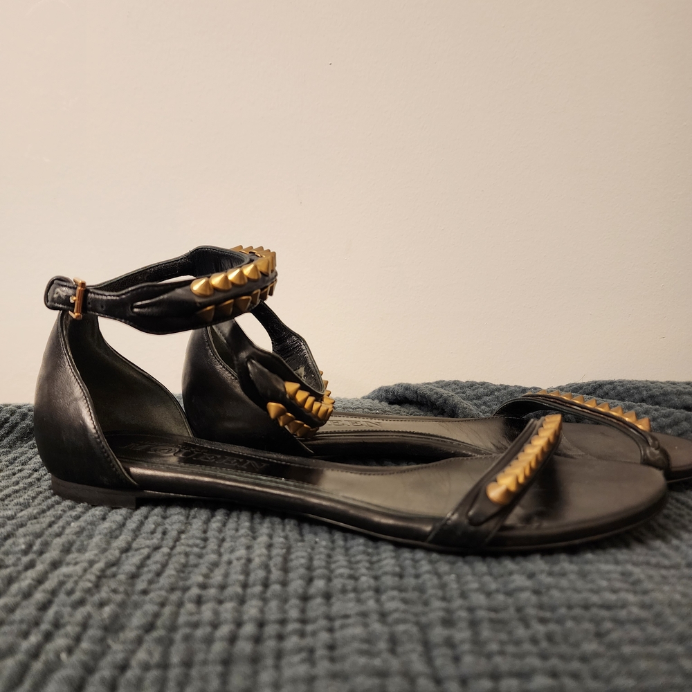 Alexander McQueen Studded Leather Sandals (38.5)